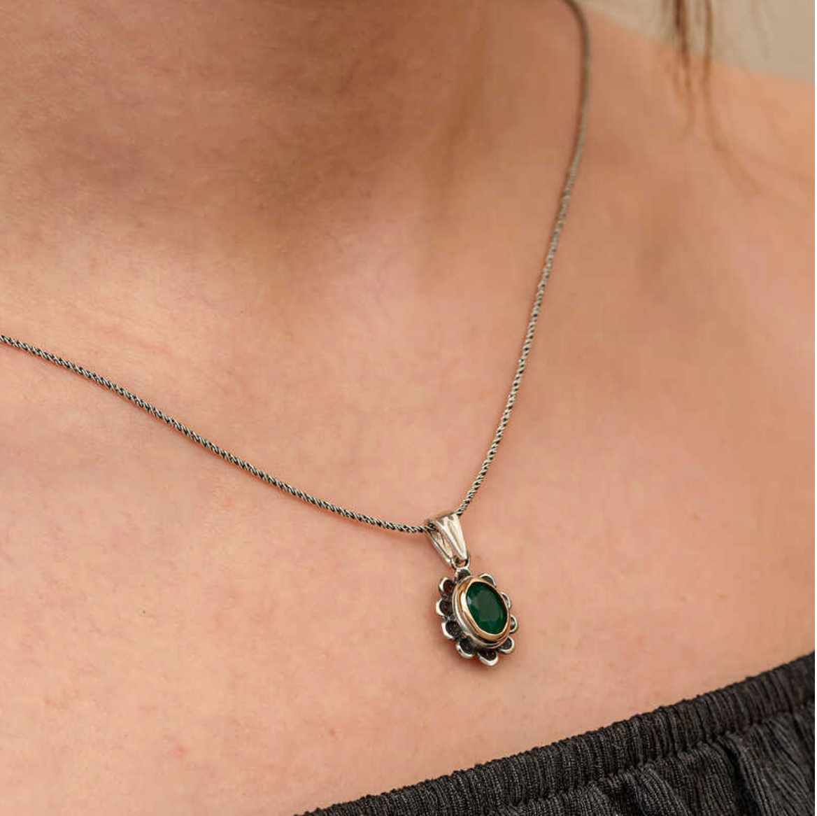 Verde Bloom Pendant